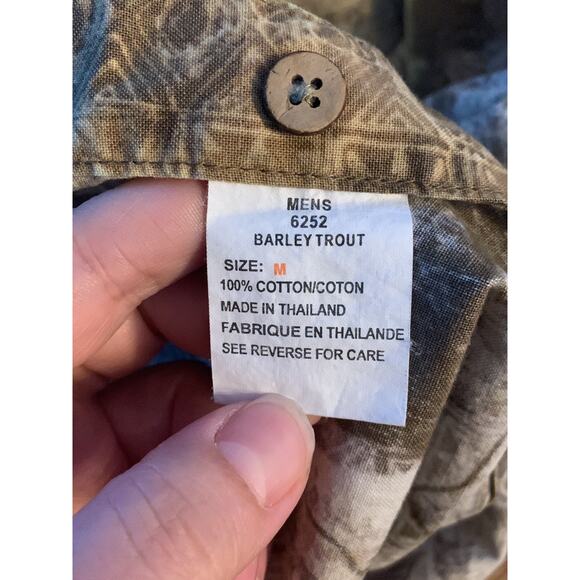 Woolrich mens medium Barley Trout button cotton fishing hunting outdoors - Picture 7 of 7